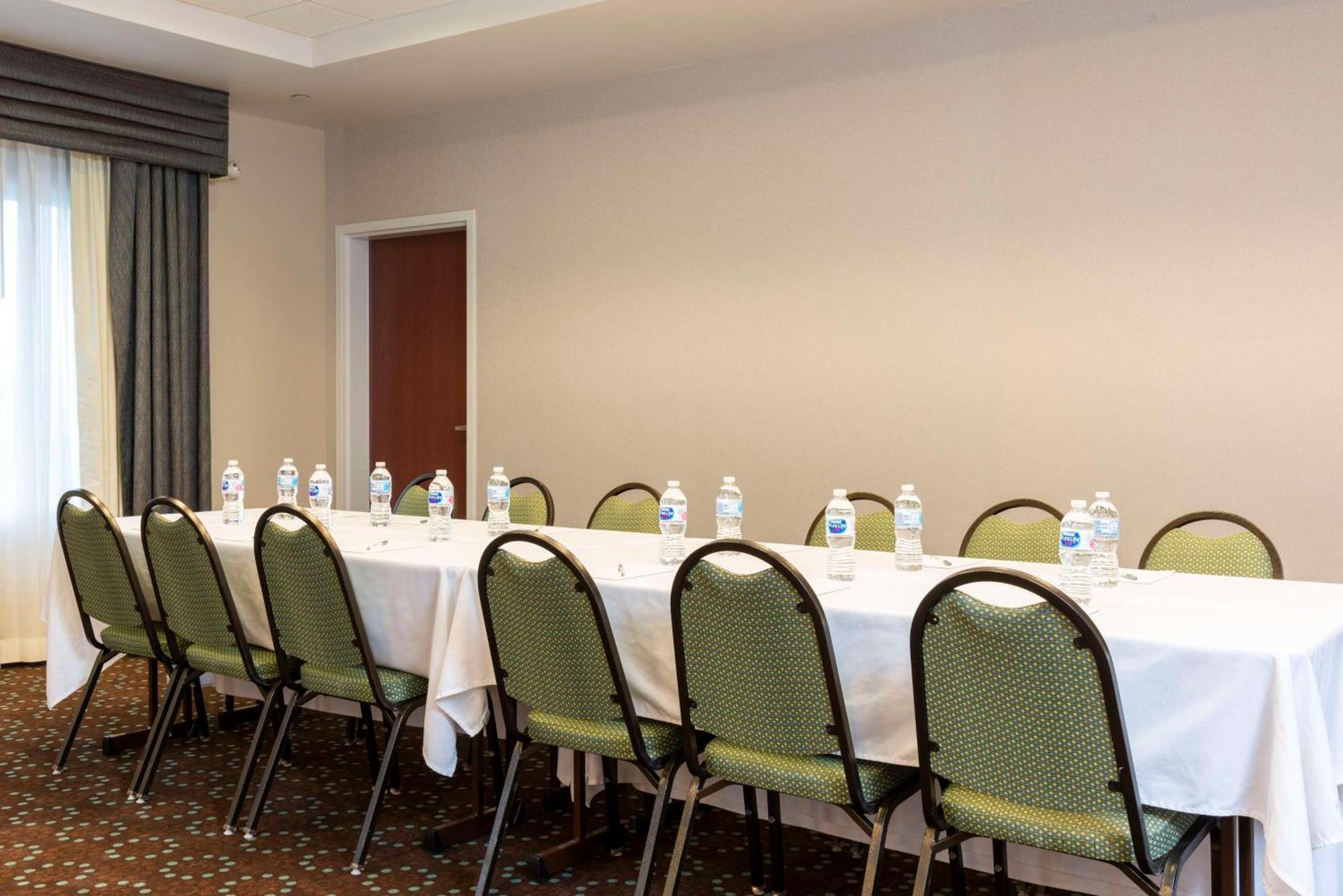 Hampton Inn & Suites Fort Myers-Colonial Boulevard Екстериор снимка